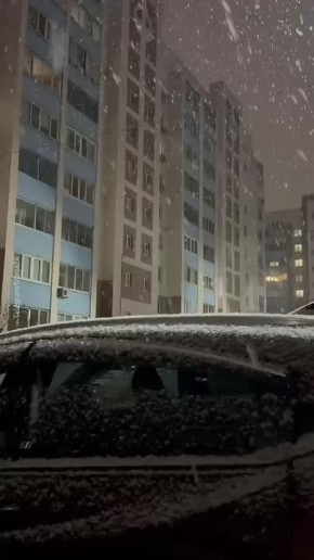 Матушка-природа хорошо потрудилась — она укрыла снегом сразу несколько регионов России