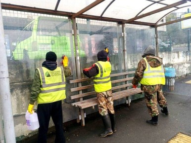 Дорожники Владивостока наводят порядок на улицах города