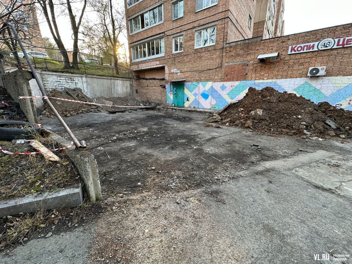 В доме на Океанском проспекте всё ещё ждут старта отопительного сезона при +11 °C в квартирах В доме на Океанском проспекте всё ещё ждут старта отопительного сезона при +11 °C в квартирах