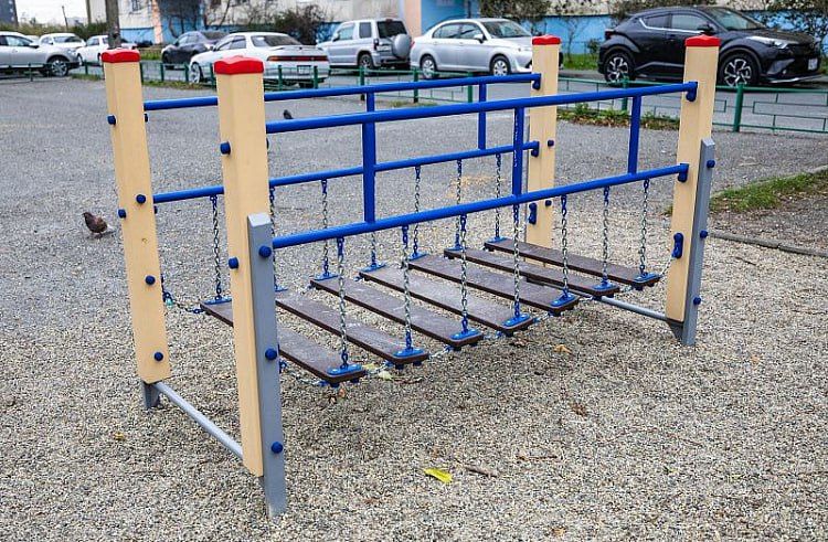 Новые детские и спортивные площадки устанавливают во Владивостоке благодаря ТОС Новые детские и спортивные площадки устанавливают во Владивостоке благодаря ТОС