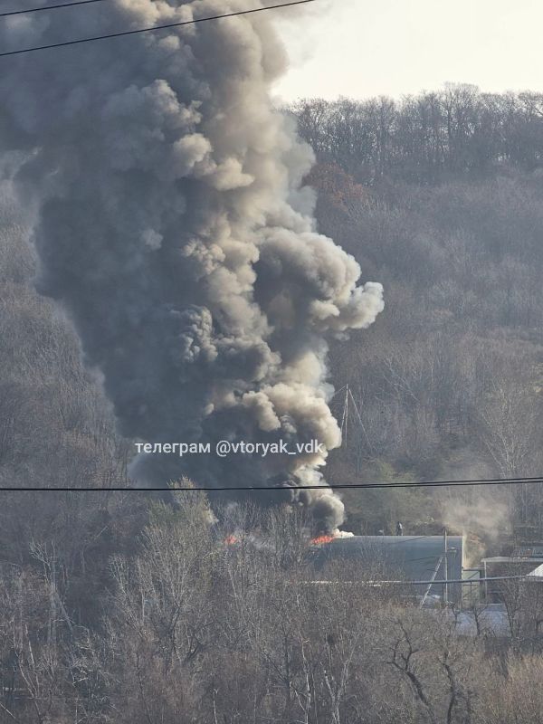 В районе Давыдова заметили столб дыма В районе Давыдова заметили столб дыма