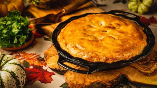 Испанские хозяйки готовят такой пирог трижды в неделю: сытный и не надоедает