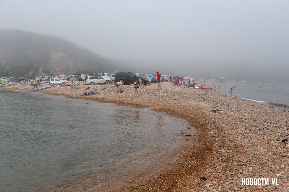 Базу отдыха перед косой острова Шкота пытаются снести семь лет Базу отдыха перед косой острова Шкота пытаются снести семь лет