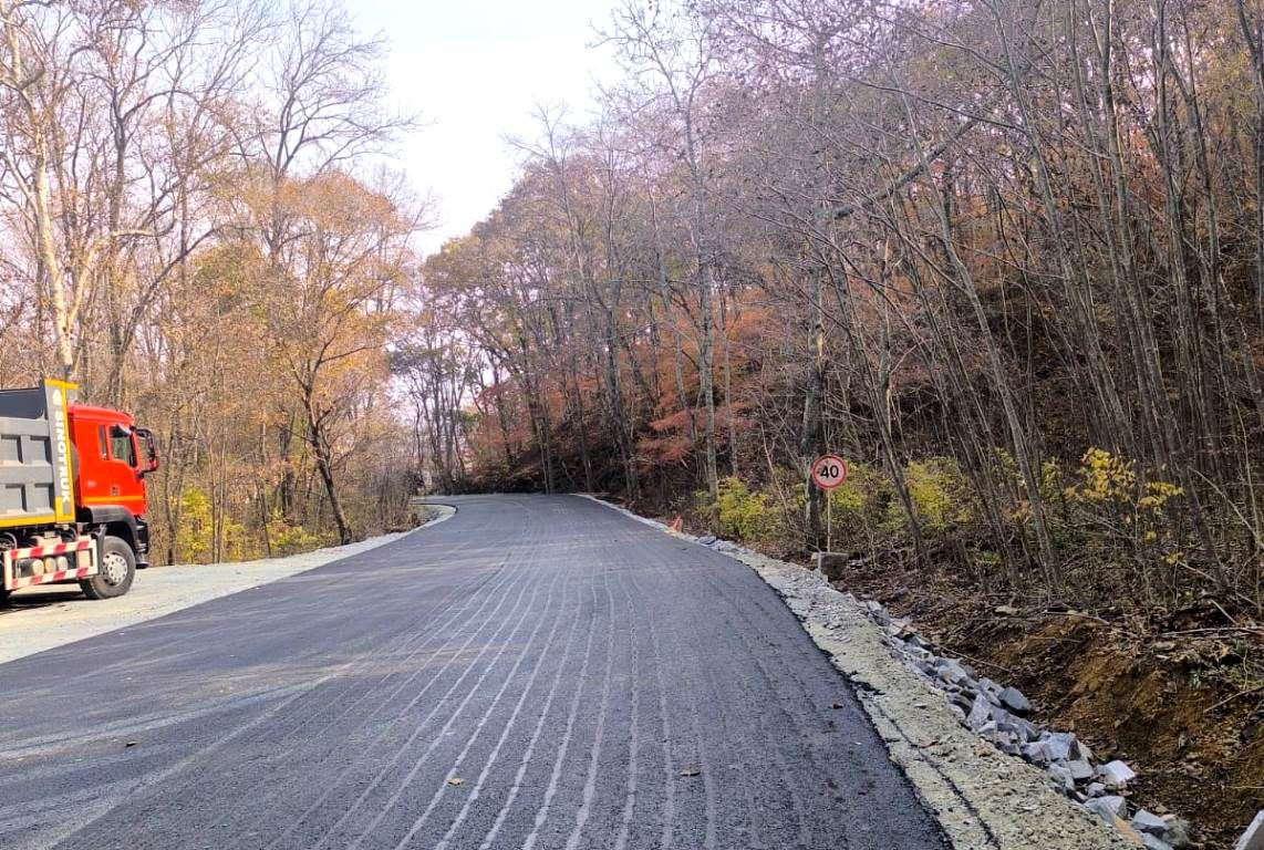 Константин Шестаков: Во Владивостоке продолжают большие стройки дорог Константин Шестаков: Во Владивостоке продолжают большие стройки дорог