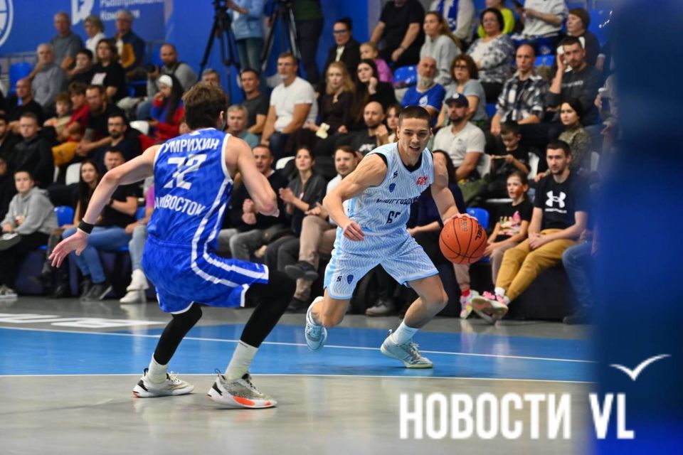 Первая «сотня» в сезоне!. БК «Динамо» (Приморский край) разгромил ижевский «Купол-Родники» в последнем матче домашней серии Суперлиги Первая «сотня» в сезоне!. БК «Динамо» (Приморский край) разгромил ижевский «Купол-Родники» в последнем матче домашней серии Суперлиги