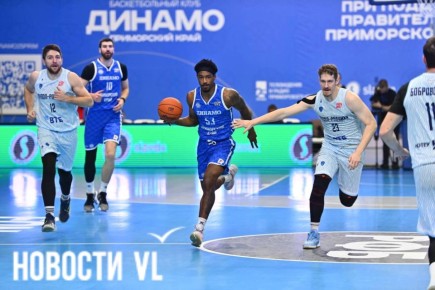Первая «сотня» в сезоне!. БК «Динамо» (Приморский край) разгромил ижевский «Купол-Родники» в последнем матче домашней серии Суперлиги