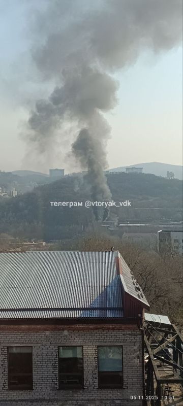 В районе Давыдова заметили столб дыма В районе Давыдова заметили столб дыма