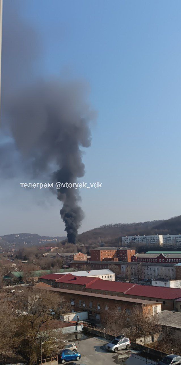 В районе Давыдова заметили столб дыма В районе Давыдова заметили столб дыма