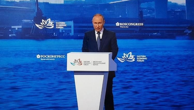 Президент России Владимир Путин подписал закон, устанавливающий круглогодичный призыв на военную службу с 1 января по 31 декабря, начиная с 2026 года