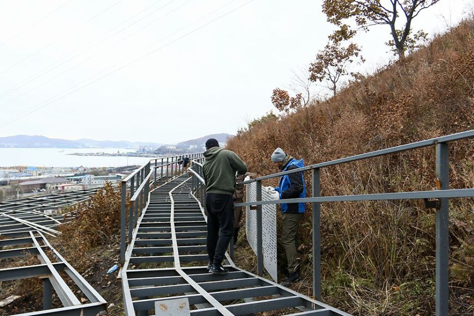 Общественные наблюдатели оценили ход работ на знаковых объектах Находки Общественные наблюдатели оценили ход работ на знаковых объектах Находки