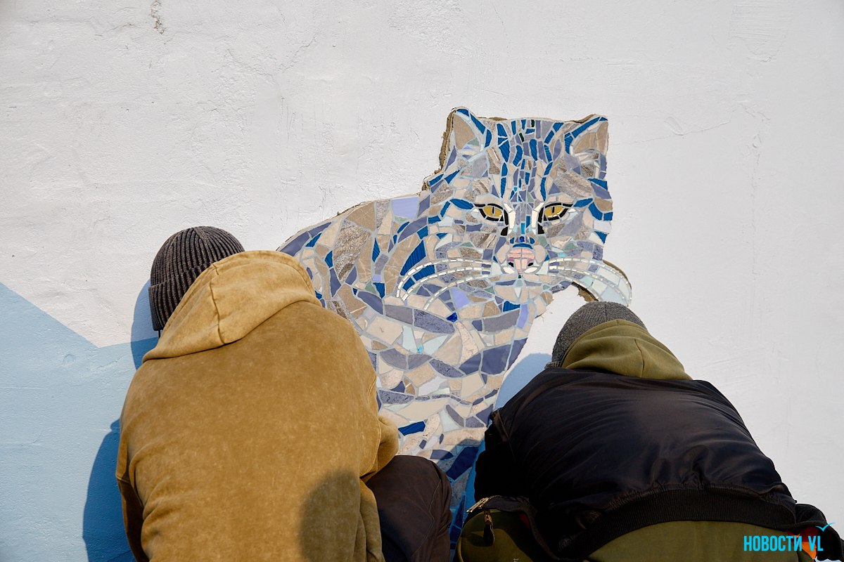 Мозаичный Дальний Восток: во Владивостоке обновляют огромную подпорную стену ниже Покровского парка Мозаичный Дальний Восток: во Владивостоке обновляют огромную подпорную стену ниже Покровского парка