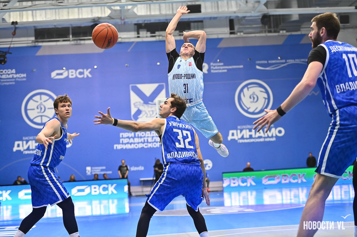 Есть первая «сотня»: приморское «Динамо» разгромило «Купол-Родники» во Владивостоке Есть первая «сотня»: приморское «Динамо» разгромило «Купол-Родники» во Владивостоке