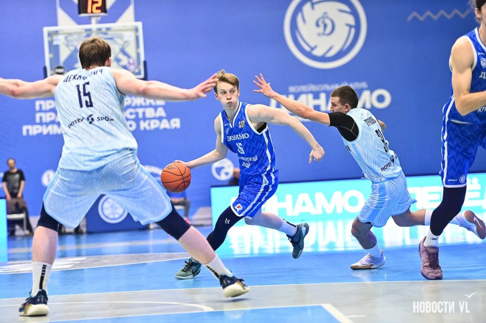 Есть первая «сотня»: приморское «Динамо» разгромило «Купол-Родники» во Владивостоке Есть первая «сотня»: приморское «Динамо» разгромило «Купол-Родники» во Владивостоке