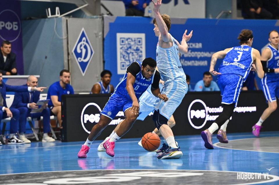 Есть первая «сотня»: приморское «Динамо» разгромило «Купол-Родники» во Владивостоке Есть первая «сотня»: приморское «Динамо» разгромило «Купол-Родники» во Владивостоке