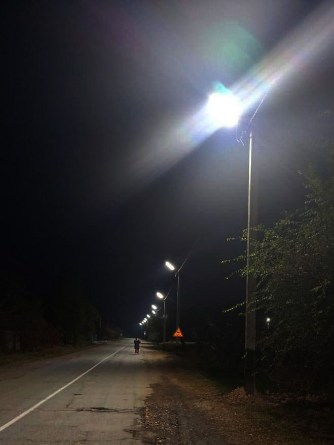 В Уссурийске завершают установку уличного освещения