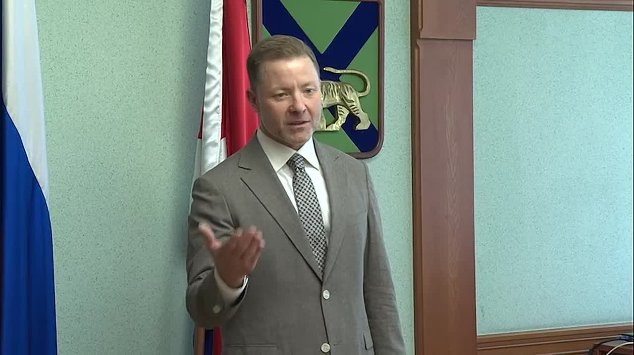 Юный герой из Чугуевки получил медаль Совета Федерации за спасение людей