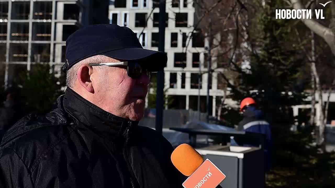 «Фигня полная»: что думают жители Владивостока о выделенных полосах для автобусов на гостевом маршруте