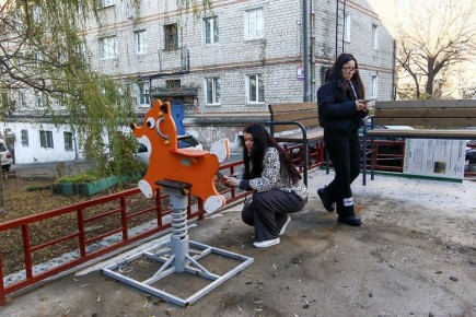 Общественные наблюдатели оценили ход благоустройства дворов в Находке