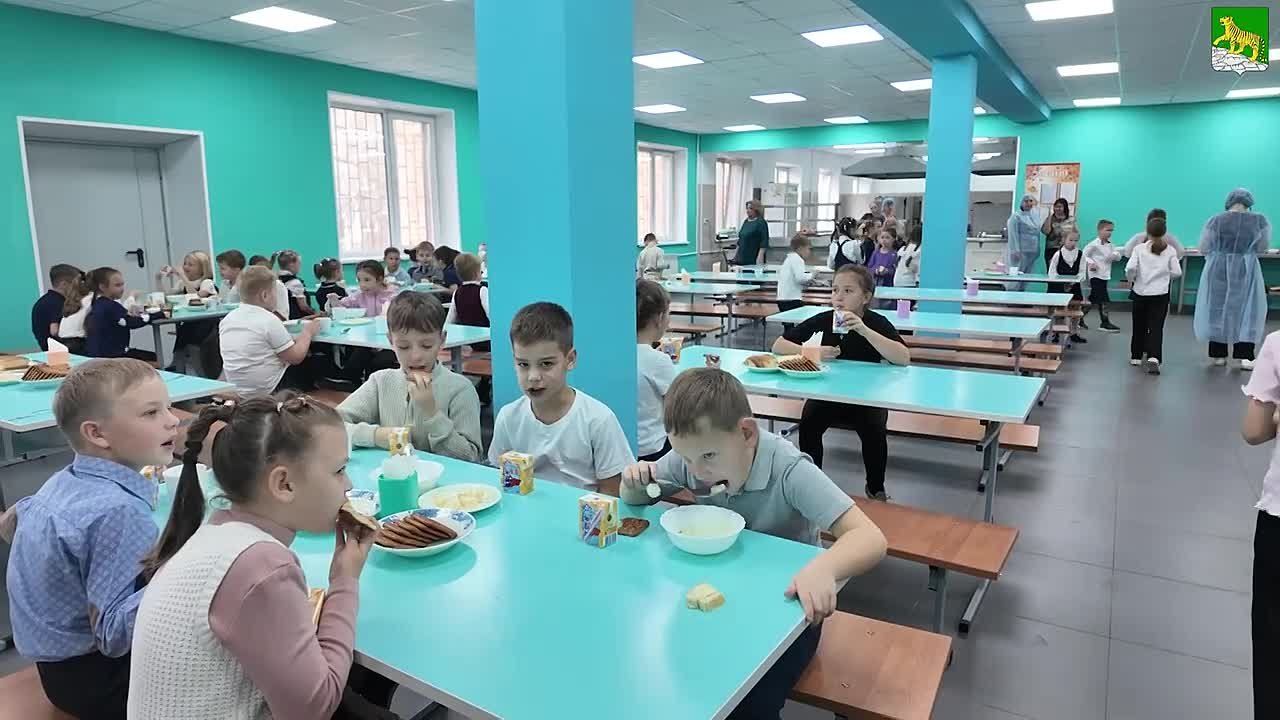 Качество питания регулярно проверяют в школах Владивостока