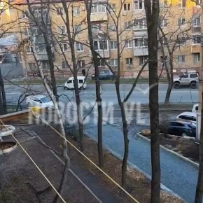  40  , 21    Toyota Rush  ,        