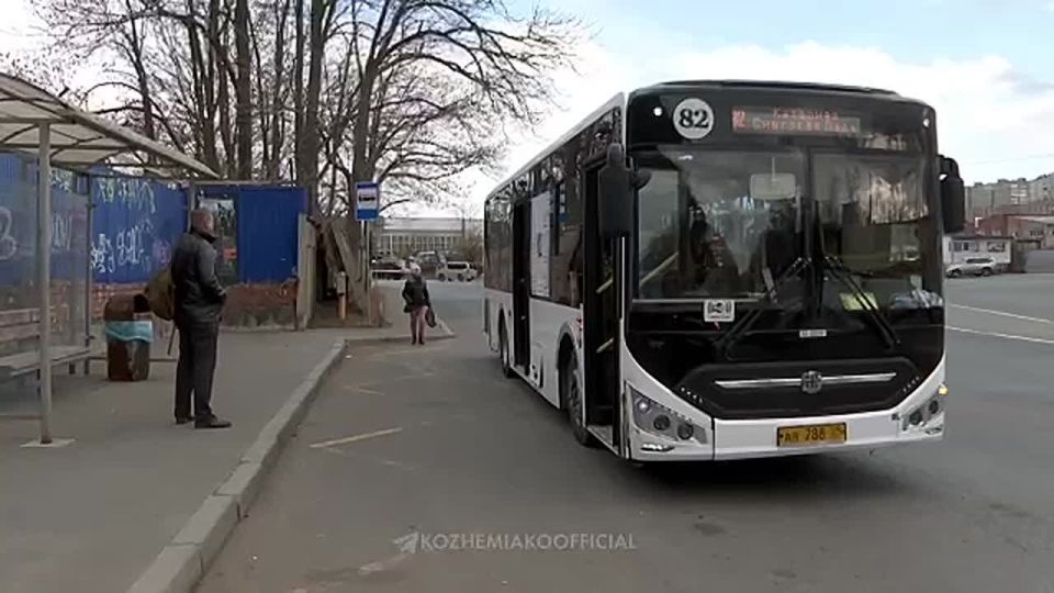 Введение новых выделенных полос для автобусов во Владивостоке отложили