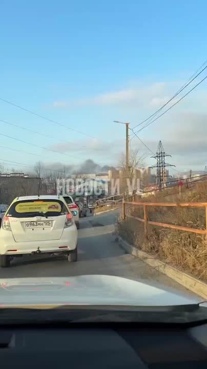 В районе Зелёного угла заметили столб чёрного дыма
