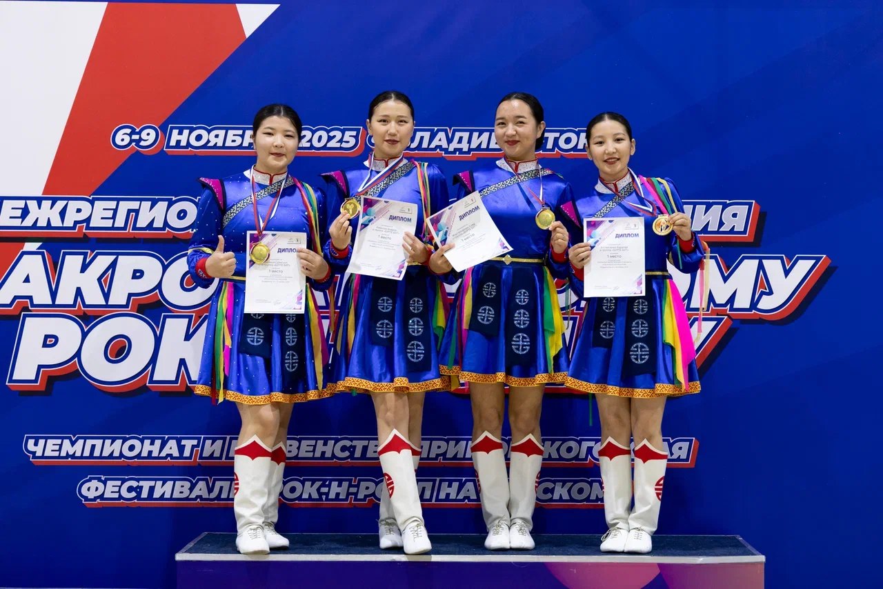 Более 200 спортсменов зажгли на паркете ДВФУ Более 200 спортсменов зажгли на паркете ДВФУ