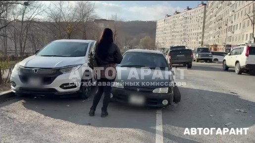 На Никифорова, где в прошлом году ремонтировали дорогу по национальному проекту «Безопасные и качественные дороги» и сузили проезжую часть, произошло ДТП