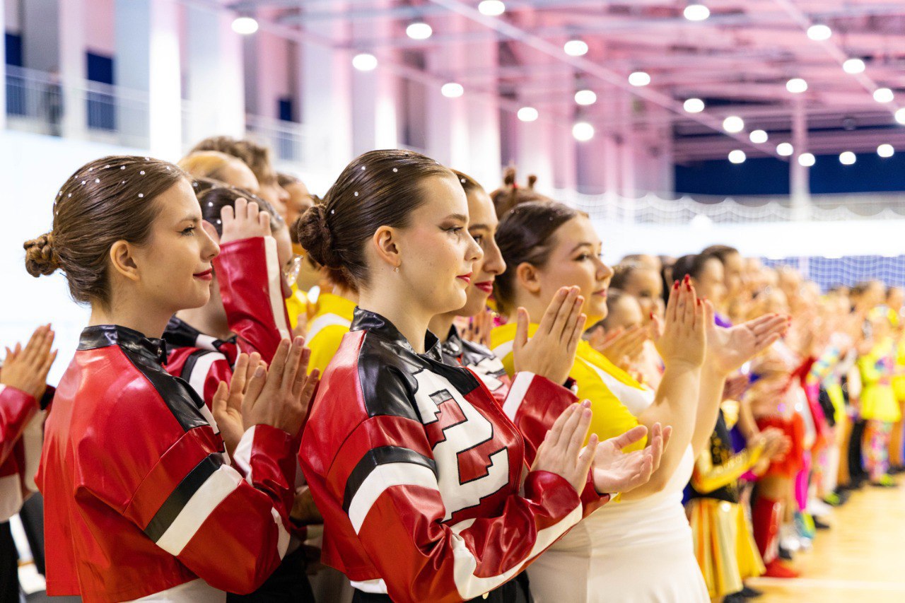 Более 200 спортсменов зажгли на паркете ДВФУ Более 200 спортсменов зажгли на паркете ДВФУ