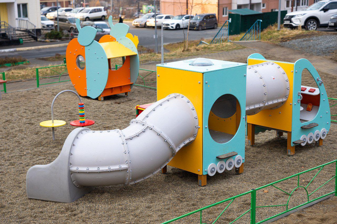 Константин Шестаков: Сегодня вместе с губернатором Олегом Кожемяко проверили, как выполнены работы в Снеговой Пади Константин Шестаков: Сегодня вместе с губернатором Олегом Кожемяко проверили, как выполнены работы в Снеговой Пади