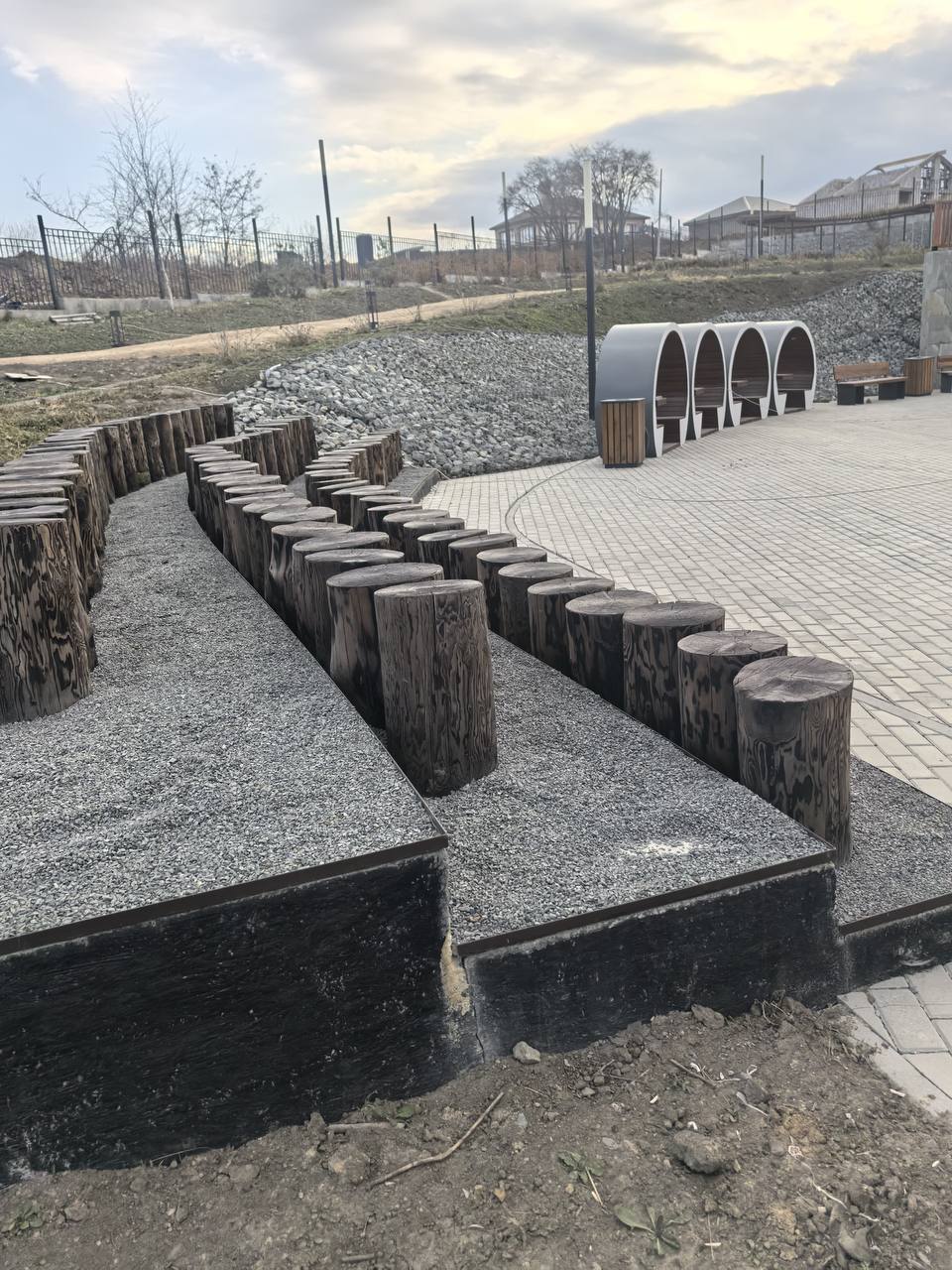 Благоустройство парка «Андреевский» в Большом Камне близко к завершению Благоустройство парка «Андреевский» в Большом Камне близко к завершению