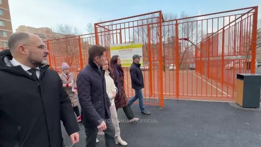 Олег Кожемяко: Новые дороги и тротуары с освещением, пешеходные переходы и светофоры, спортивные и детские площадки