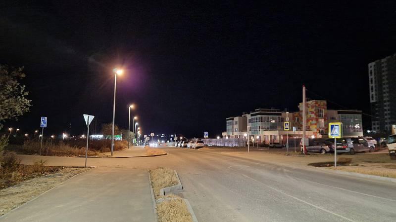 Компания-подрядчик, проводившая строительство улично-дорожной сети в микрорайоне Патрокл, накануне приступила к пуско-наладочным работам на сетях уличного освещения Компания-подрядчик, проводившая строительство улично-дорожной сети в микрорайоне Патрокл, накануне приступила к пуско-наладочным работам на сетях уличного освещения