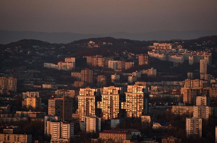 Российские эксперты составили рейтинг самых дорогих объектов элитной недвижимости в стране, где наряду с Москвой, Санкт-Петербургом и Сочи, оказался и Владивосток