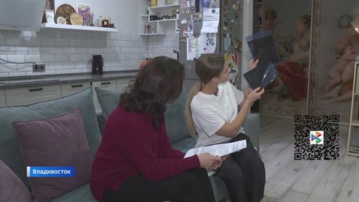 У 9-летней Вики Денискиной из Владивостока — редкое генетическое заболевание, синдром Кабуки