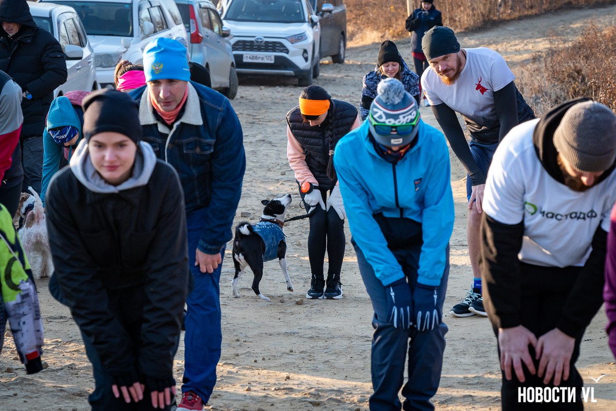 «Пушистый забег» с собаками в поддержку животных фонда «Умка» состоялся на острове Русском «Пушистый забег» с собаками в поддержку животных фонда «Умка» состоялся на острове Русском