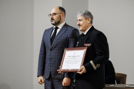 Константин Шестаков: Сегодня чествуем Владивостокское морское собрание