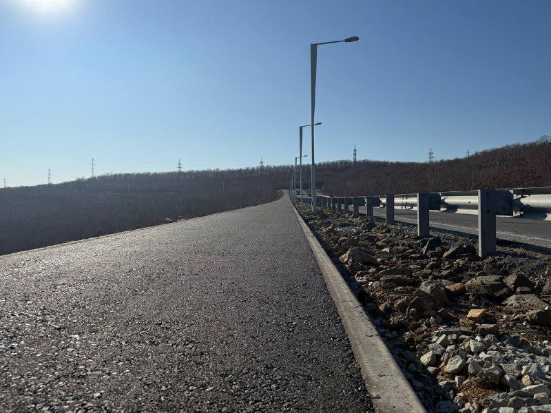 Во Владивостоке завершился первый этап создания нового участка велотропы на Русском острове