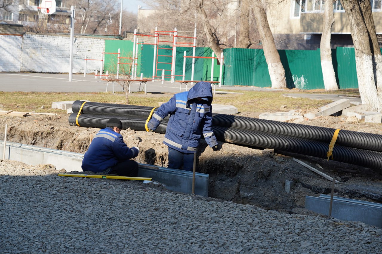 Евгений Корж: Выехал с проверкой на ремонт 4-ой школы Евгений Корж: Выехал с проверкой на ремонт 4-ой школы
