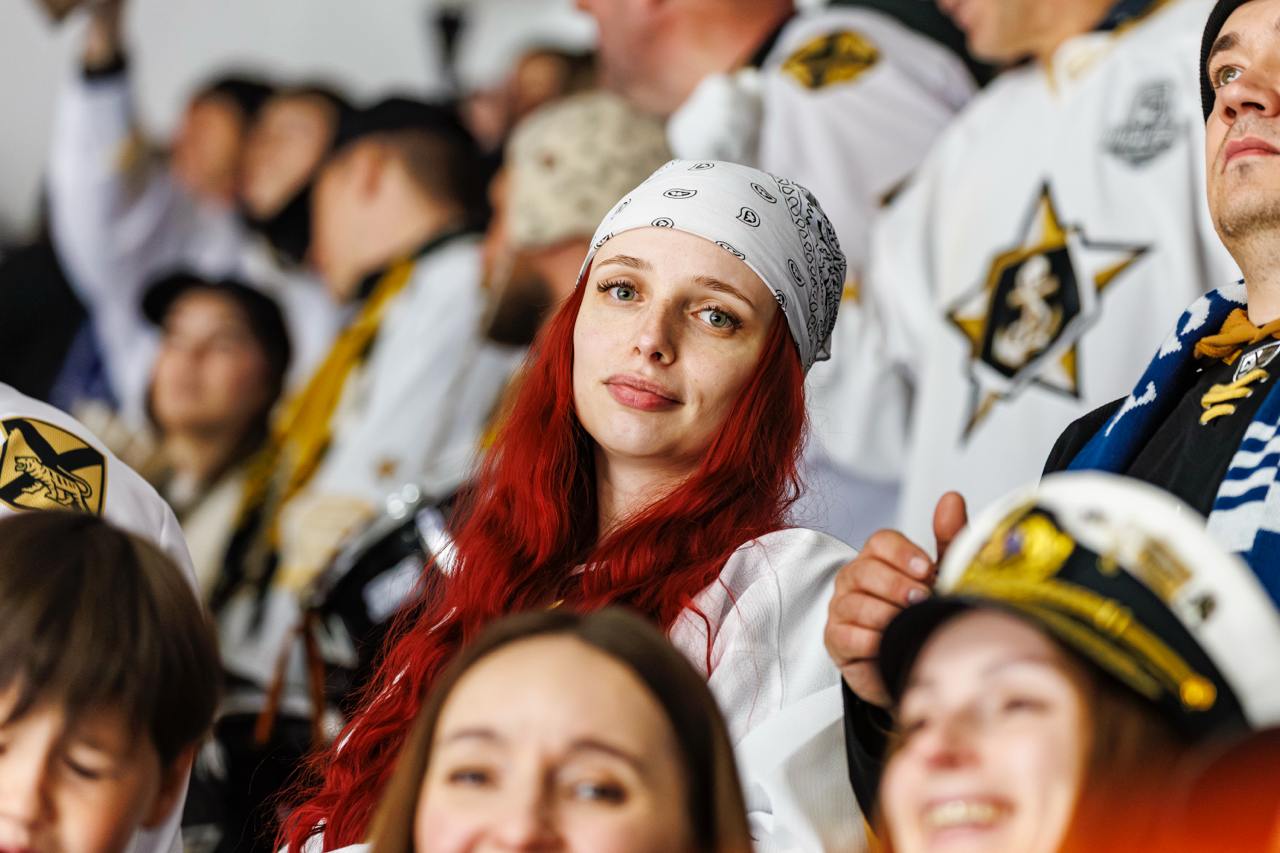 «Характер решает»: дубль Гутика принёс «Адмиралу» крупную победу над «Амуром» в Хабаровске «Характер решает»: дубль Гутика принёс «Адмиралу» крупную победу над «Амуром» в Хабаровске