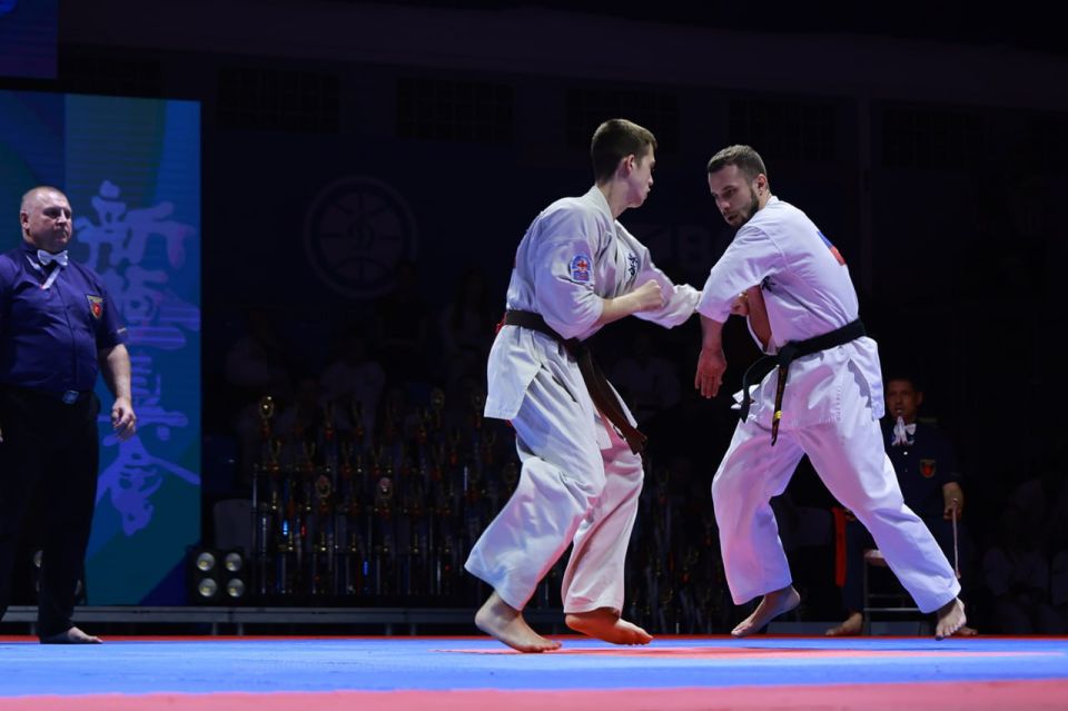        16          260   26  