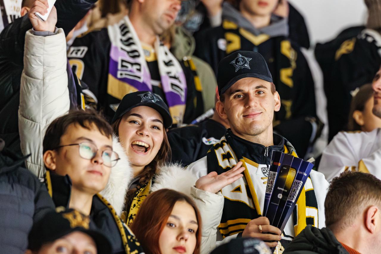 «Характер решает»: дубль Гутика принёс «Адмиралу» крупную победу над «Амуром» в Хабаровске «Характер решает»: дубль Гутика принёс «Адмиралу» крупную победу над «Амуром» в Хабаровске