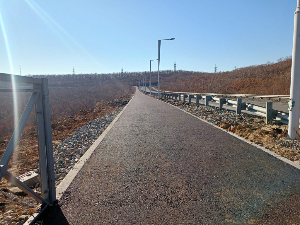 Во Владивостоке завершился первый этап создания нового участка велотропы на Русском острове Во Владивостоке завершился первый этап создания нового участка велотропы на Русском острове