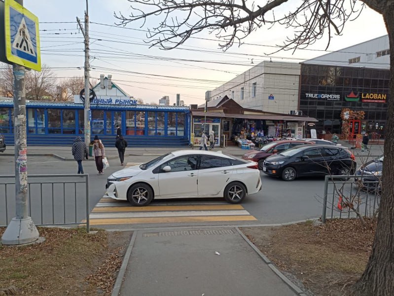 Госавтоинспекция устанавливает обстоятельства ДТП в Советском районе Владивостока Госавтоинспекция устанавливает обстоятельства ДТП в Советском районе Владивостока