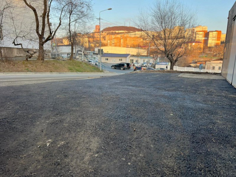 После завершения работ по замене теплосетей на улицах Луговая, Воропаева и Сафонова на объектах появился новый асфальт После завершения работ по замене теплосетей на улицах Луговая, Воропаева и Сафонова на объектах появился новый асфальт