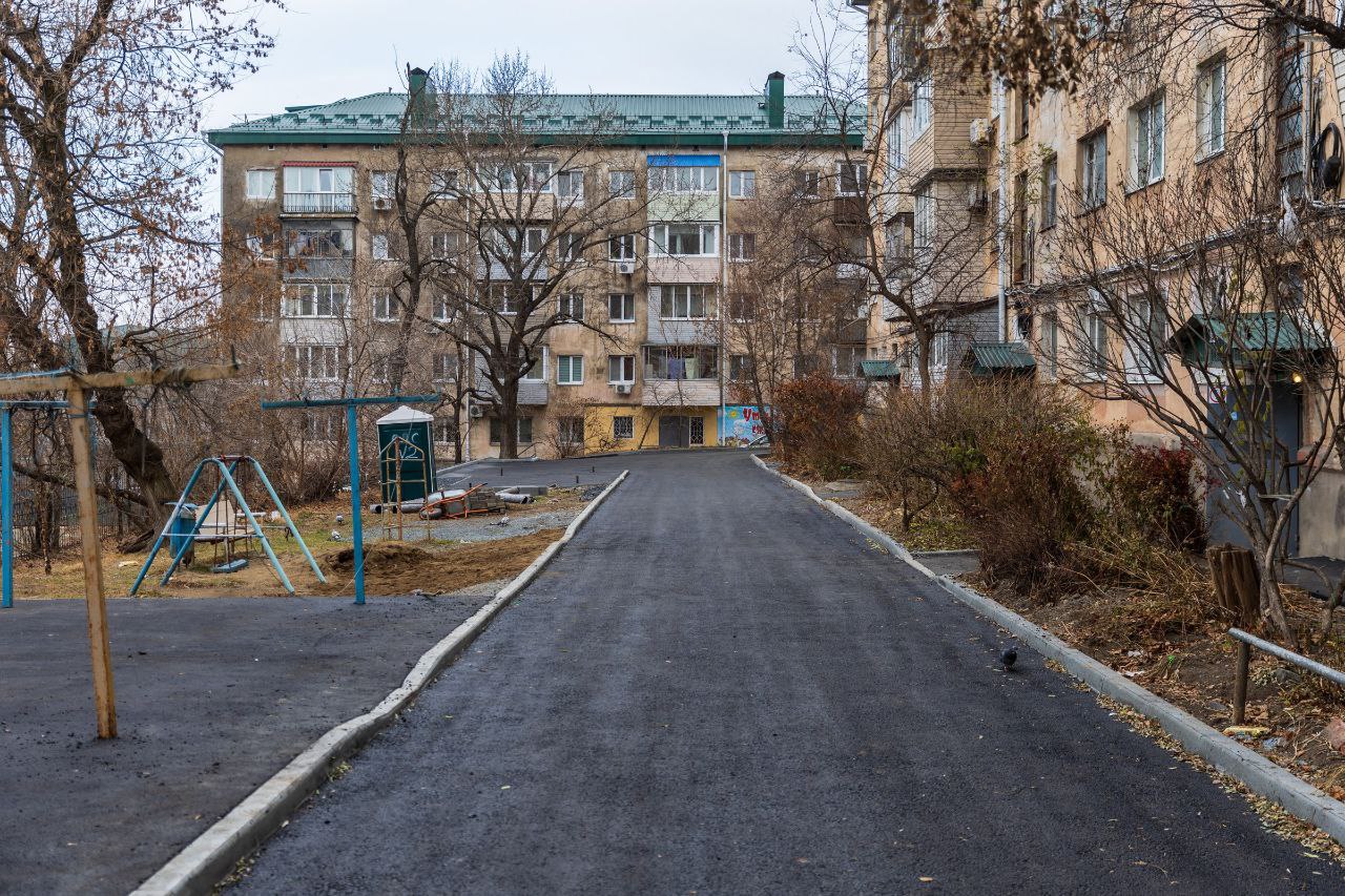 Константин Шестаков: На Невской, 16 завершается ремонт двора Константин Шестаков: На Невской, 16 завершается ремонт двора