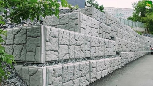 Во Владивостоке в 2026 году ремонт ждет не менее 7 подпорных стен и 28 лестниц