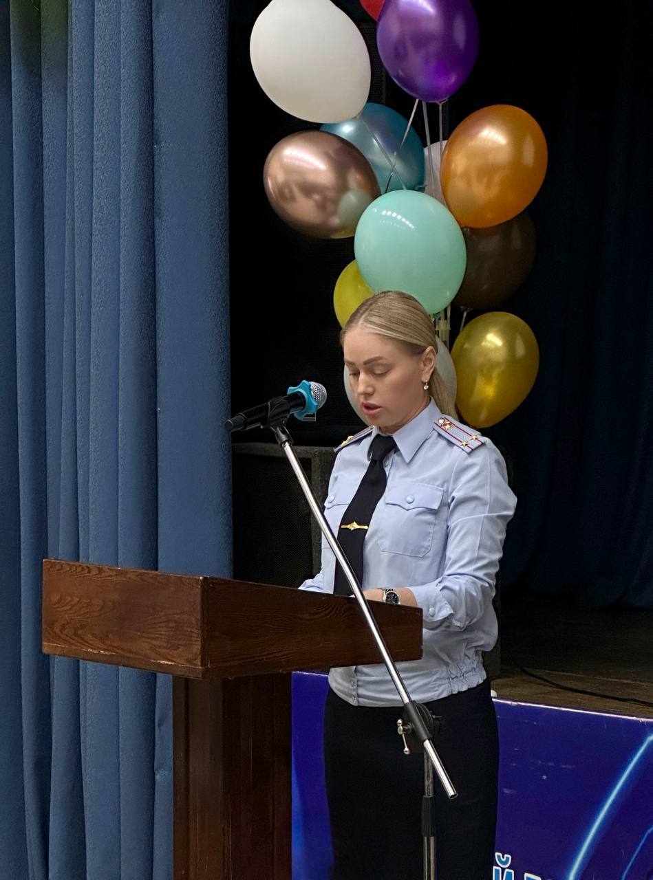 Во Владивостоке сотрудники полиции провели уроки профориентации для студентов Во Владивостоке сотрудники полиции провели уроки профориентации для студентов