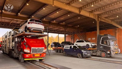 Более 6,5 тыс. легковых автомобилей оформили уссурийские таможенники с 1 по 17 ноября 2025 года