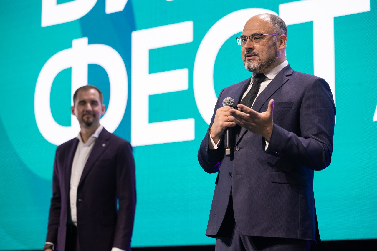 Константин Шестаков: Во Владивостоке проходит «Бизнес-Фест», организованный Сбером Константин Шестаков: Во Владивостоке проходит «Бизнес-Фест», организованный Сбером